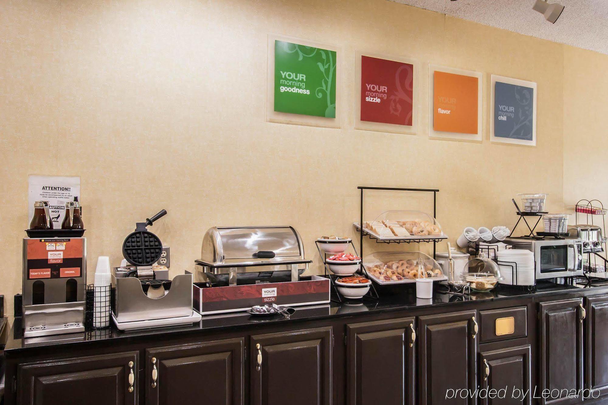 Quality Inn Hayti North Exterior photo